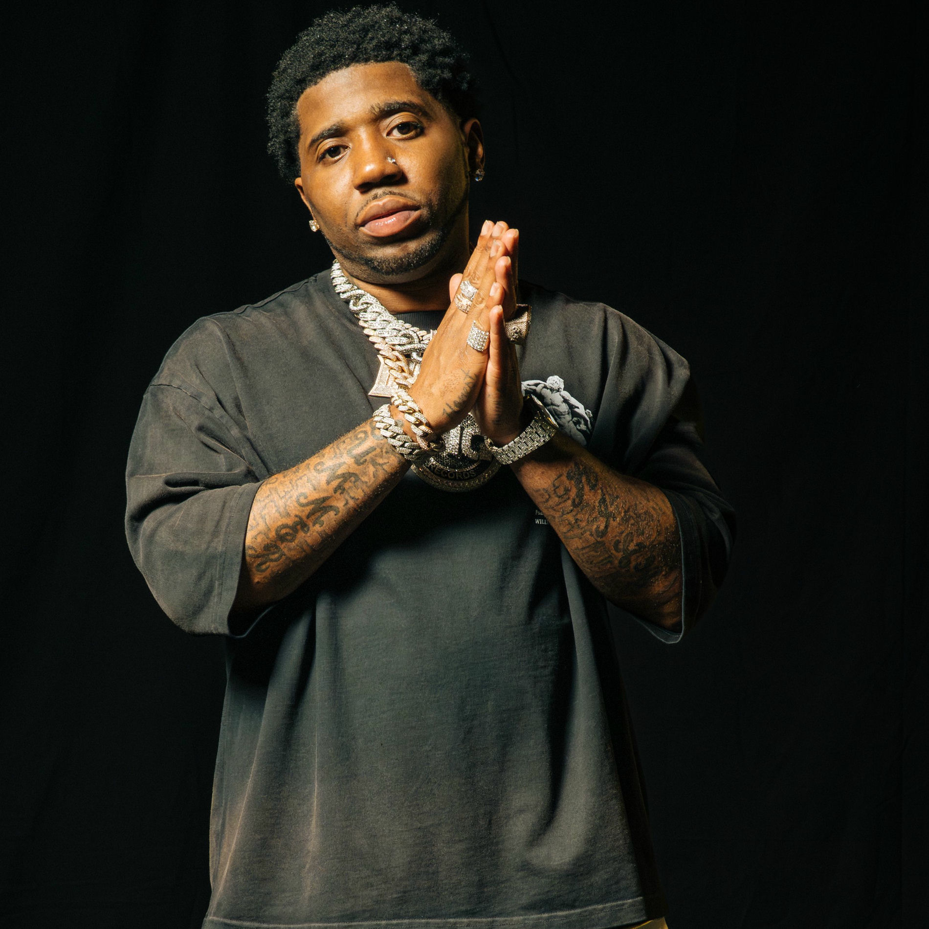 YFN Lucci - PIECES ON MY NECK. ft. 21 Savage